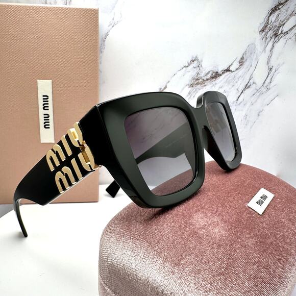 New MIU MIU Sunglasses Black Square 2026 Gold Metal Logo Women Authentic w/ Case